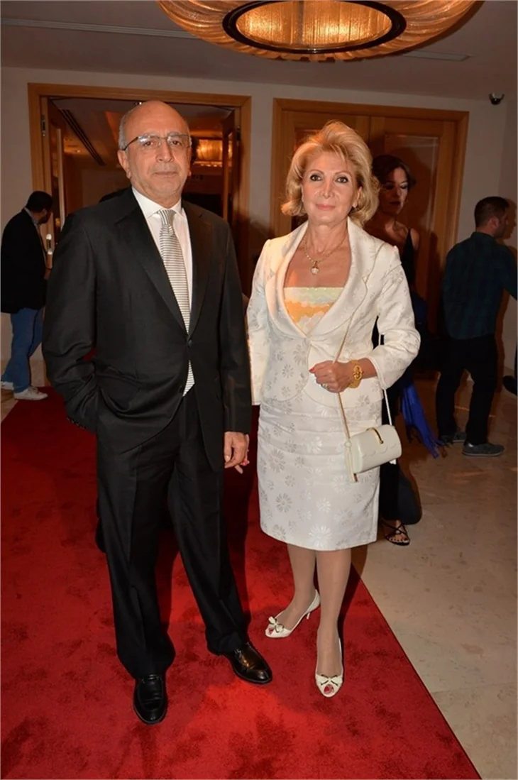 Sadettin Saran'dan gövde gösterisi!