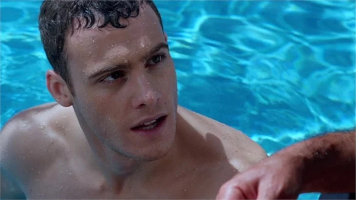 "Kerem Bursin yuva yıktırır o kadar seksi"