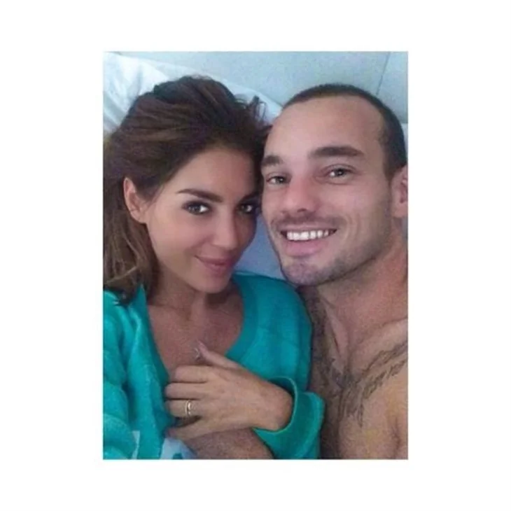 Yolanthe Cabau’dan ayrılık iddialarına fotoğraflı yanıt