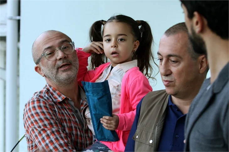 'Kocamın Ailesi'nde sır perdesi açılıyor!