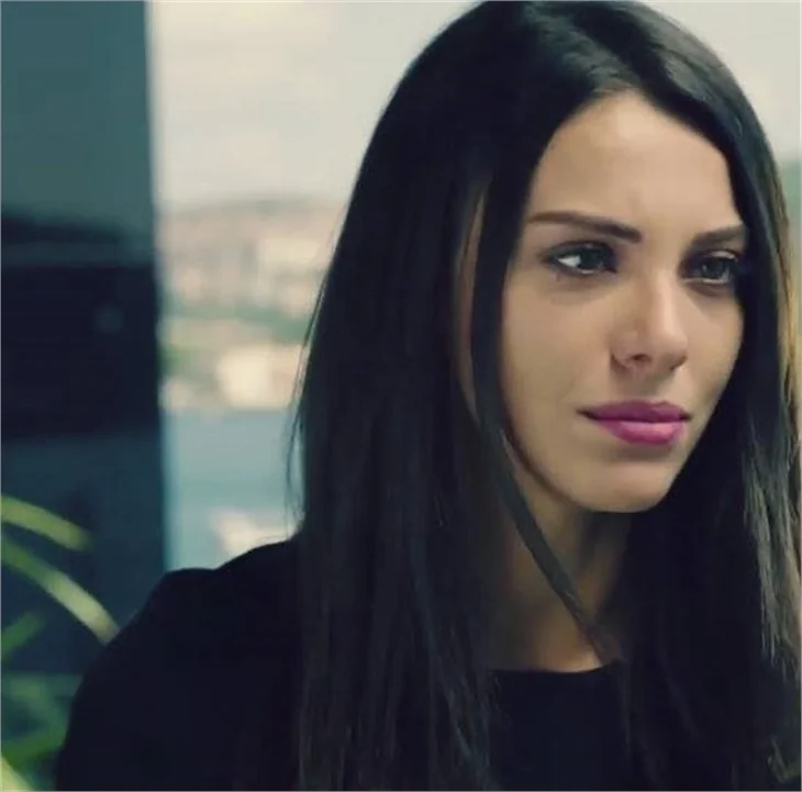 Tuvana Türkay'ı neden ağlatmaya çalıştılar?