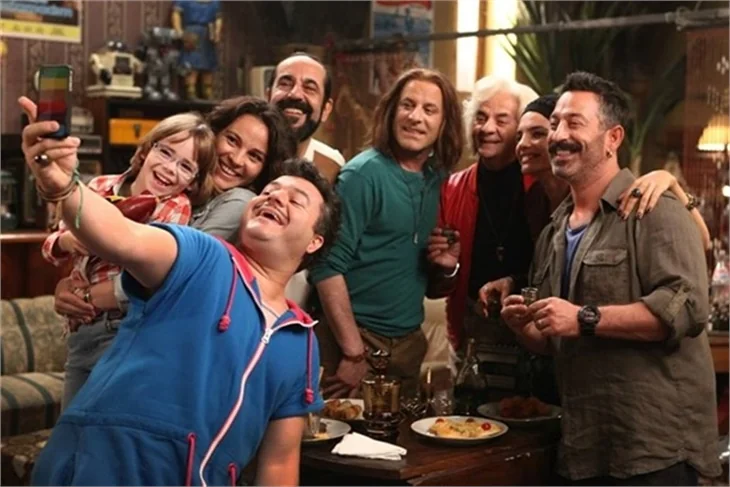Cem Yılmaz fena çakıldı!