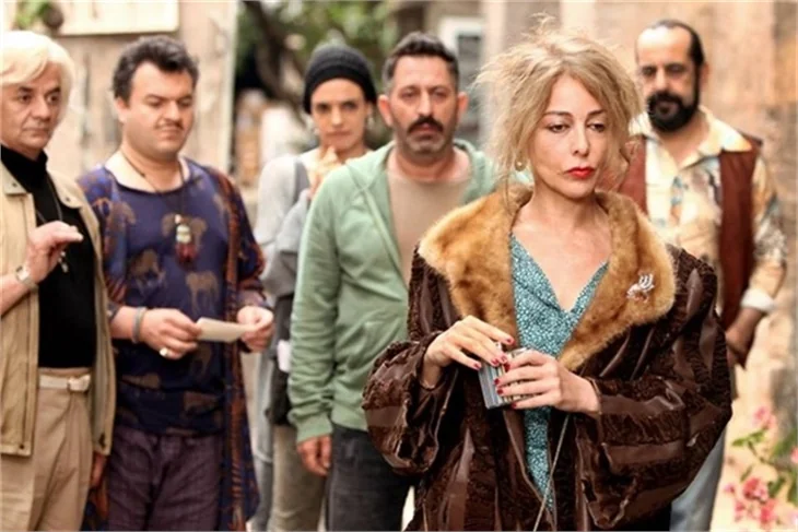Cem Yılmaz fena çakıldı!