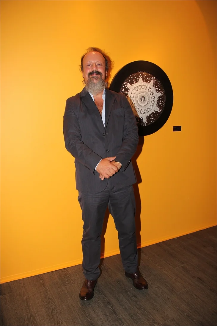 Çağla Cabaoğlu Gallery’de sezon çarpıcı bir sergi ile açıldı!