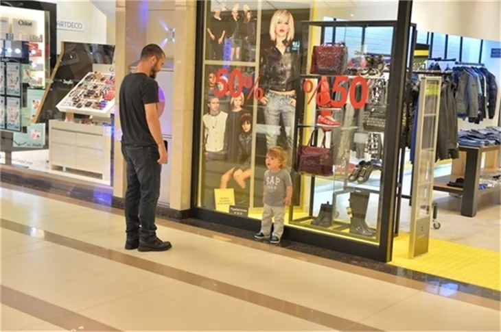 Derbi galibiyeti sonrası alışveriş!