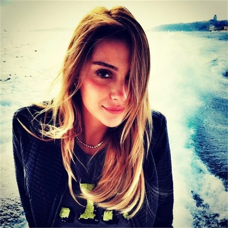 Özge Ulusoy ve Hacı Sabancı aşkını ilan etti!