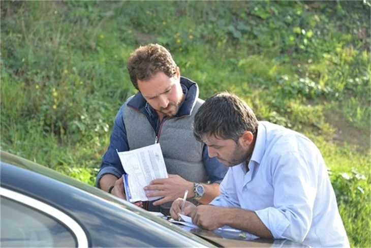 Ünlü işadamı köprüde kaza yaptı!