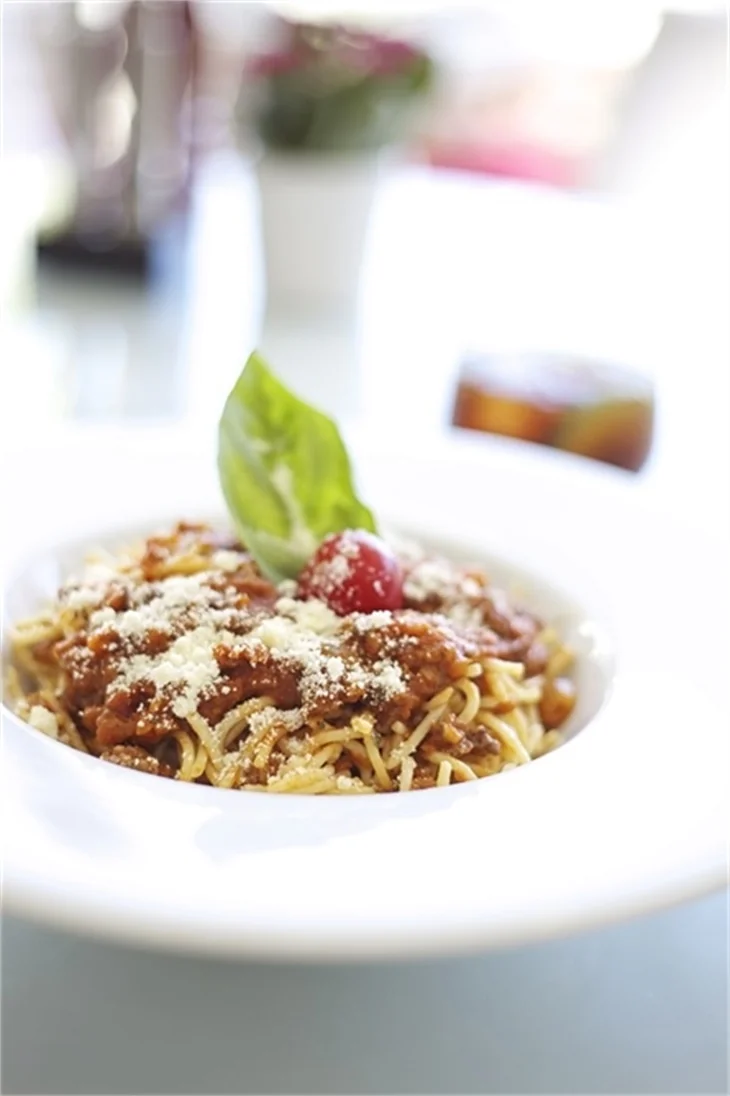 7/24 açık bir Dünya mutfağı; Ali Baba Nargile&Restaurant