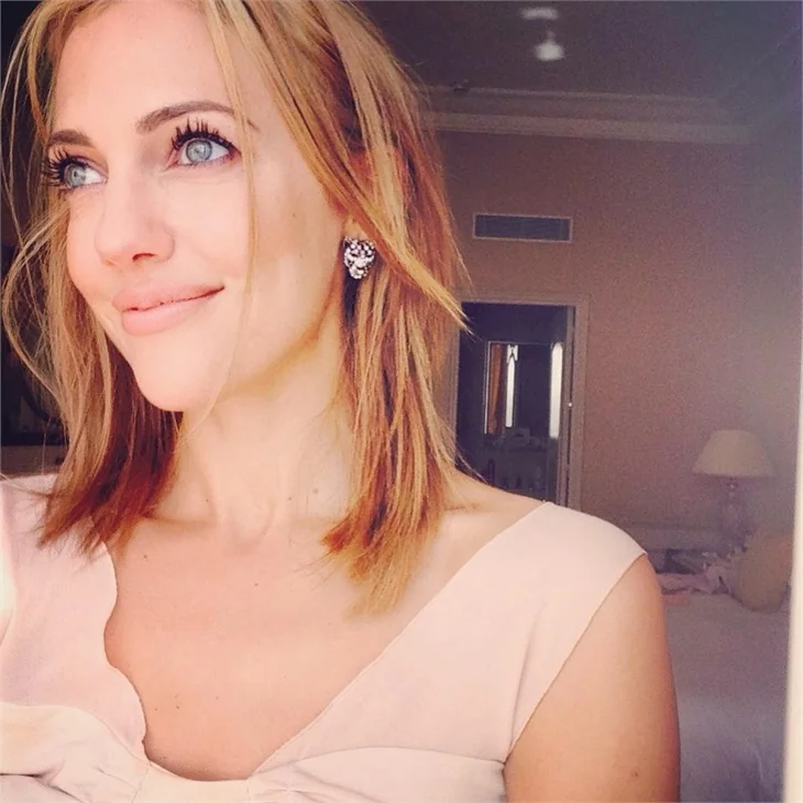 Cannes’dan Meryem Uzerli geçti!