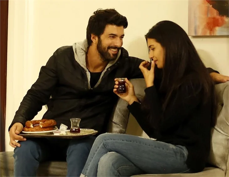 'Kara Para Aşk'ta aşk yeniden!