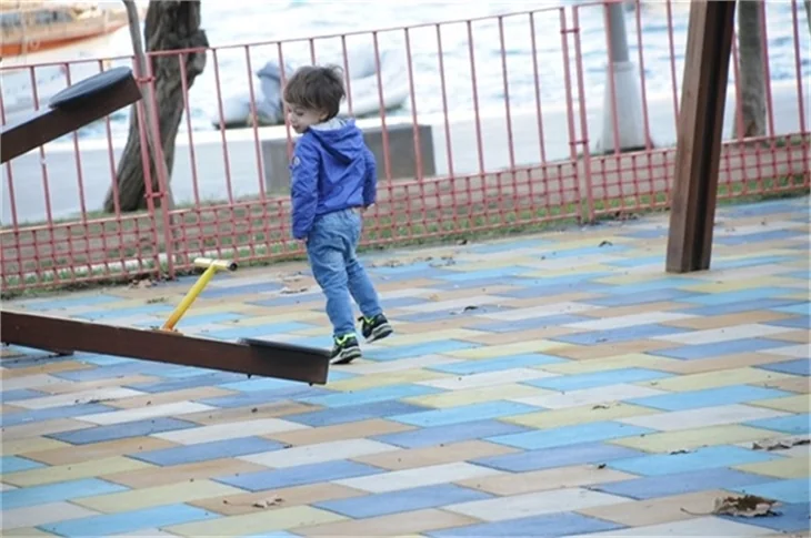Kemal, Cem Yılmaz'ı aratmıyor!