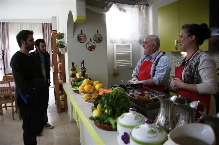 Ayşem ve Ömer zor günleri geride bıraktı!