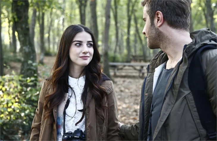 Kiraz Mevsimi'nde Ayaz, Öykü ile Derin'in peşinde!