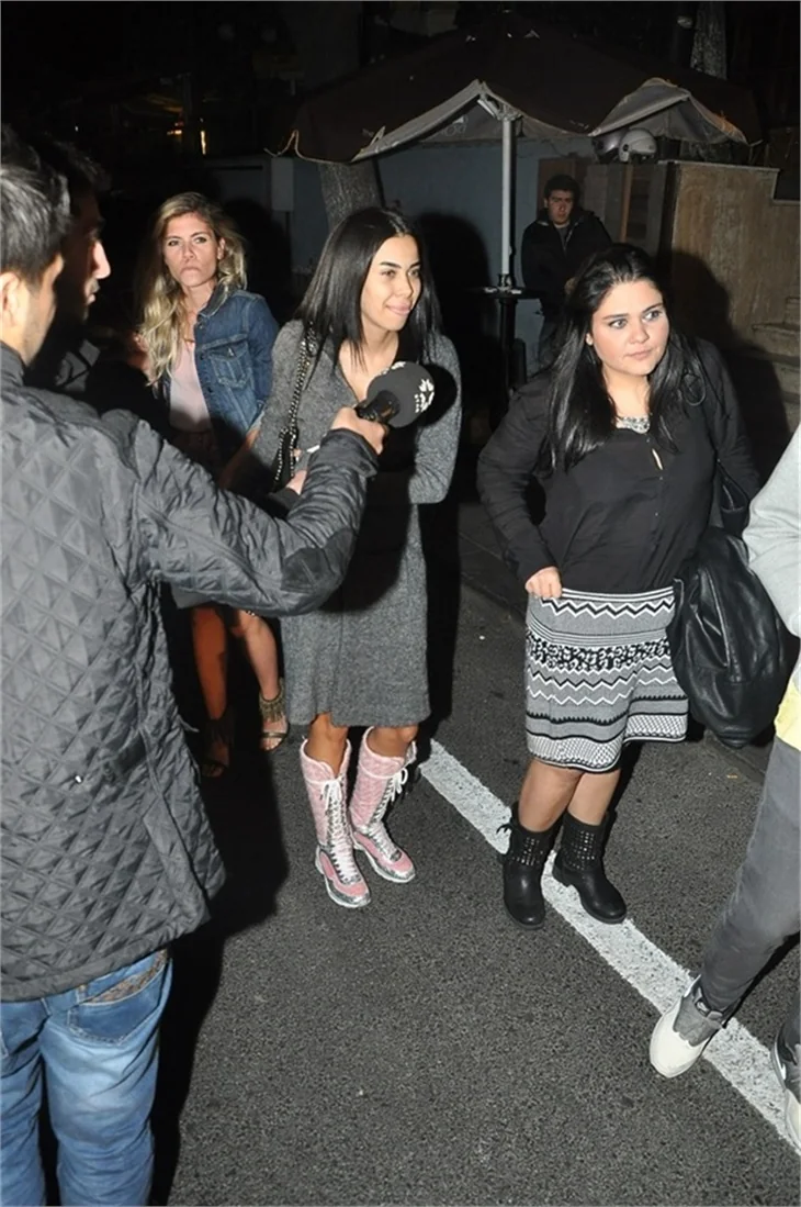 Asena ile Berkay yine yan yana!