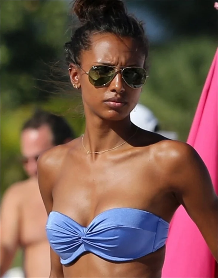 Çikolata kız Jasmine Tookes!