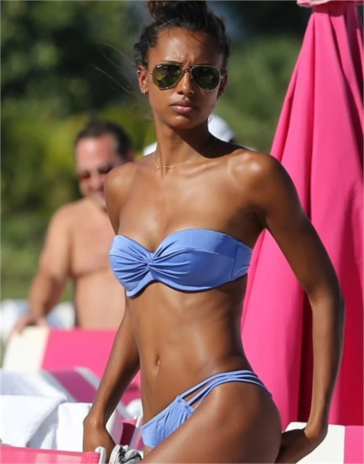Çikolata kız Jasmine Tookes!