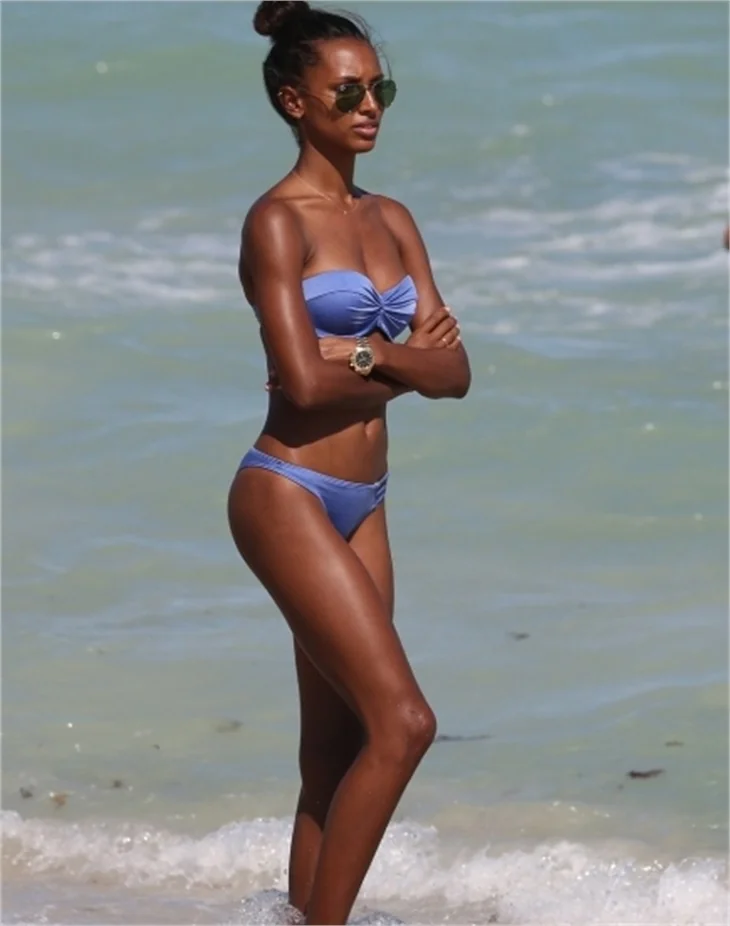 Çikolata kız Jasmine Tookes!