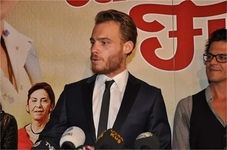 'Unutursam Fısılda'nın galasına ünlü akını!