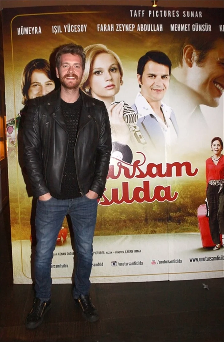'Unutursam Fısılda'nın galasına ünlü akını!