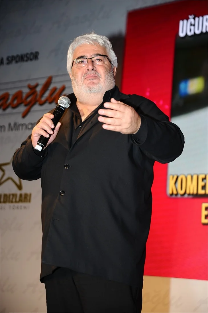 5. Ayaklı Gazete Tv Yıldızları ödül gecesi yapıldı!
