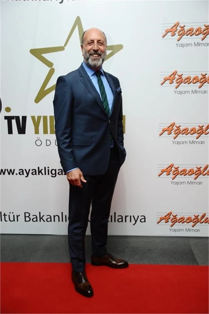 5. Ayaklı Gazete Tv Yıldızları ödül gecesi yapıldı!