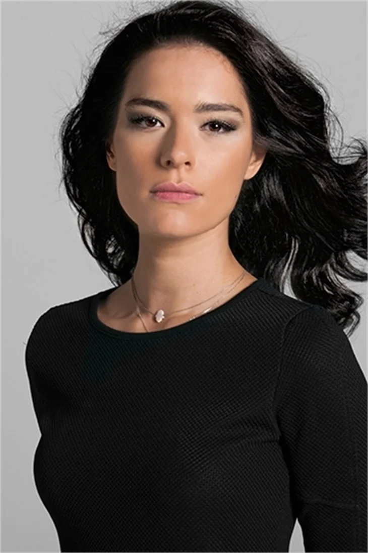 Yapımcıların yeni gözdesi Şafak Pekdemir!