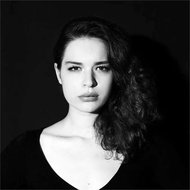 Yapımcıların yeni gözdesi Şafak Pekdemir!