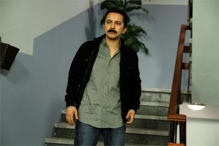 Kocamın Ailesi'nde Tarık zor durumda!