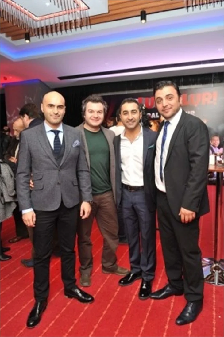 'Olur Olur' filminin galası yapıldı!