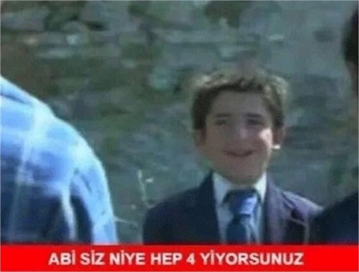 G.Saray kaybetti, sosyal medya bu capslerle yıkıldı!