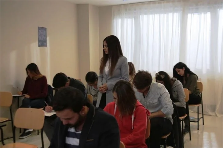 Ömer ve Ayşem'in şaşkınlığı!