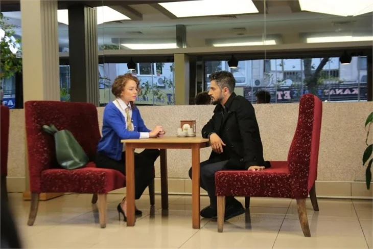 Ömer ve Ayşem'in şaşkınlığı!