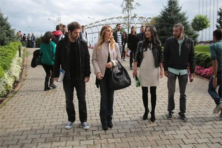 Ömer ve Ayşem'in şaşkınlığı!