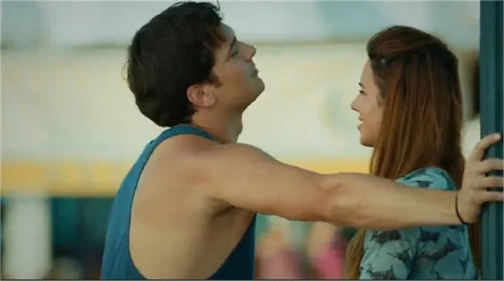 Bu Tarz Benim Gizem Güler Medcezir'de rol almış!