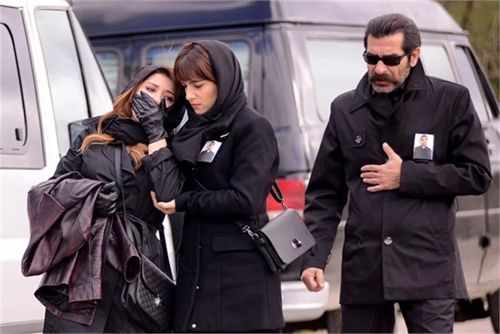 Ulan İstanbul'da Carlos öldü mü?