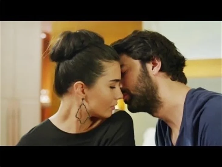 Kara Para Aşk'a büyük şok!