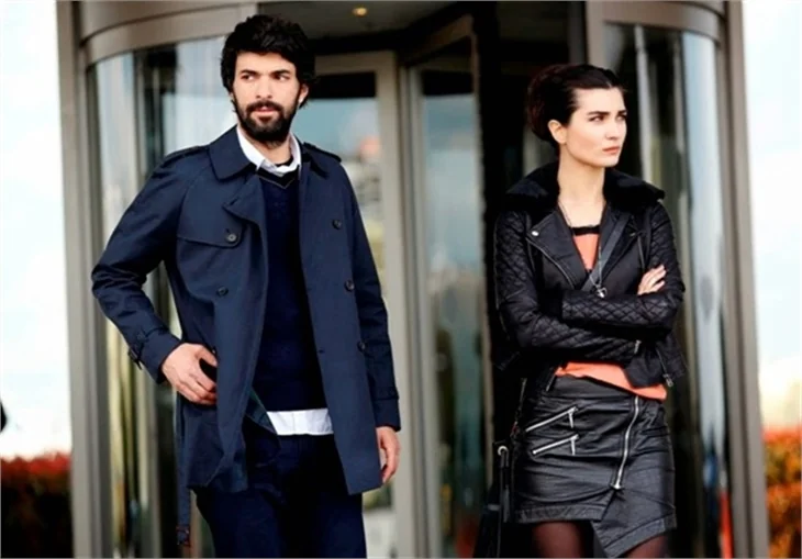 Kara Para Aşk'a büyük şok!