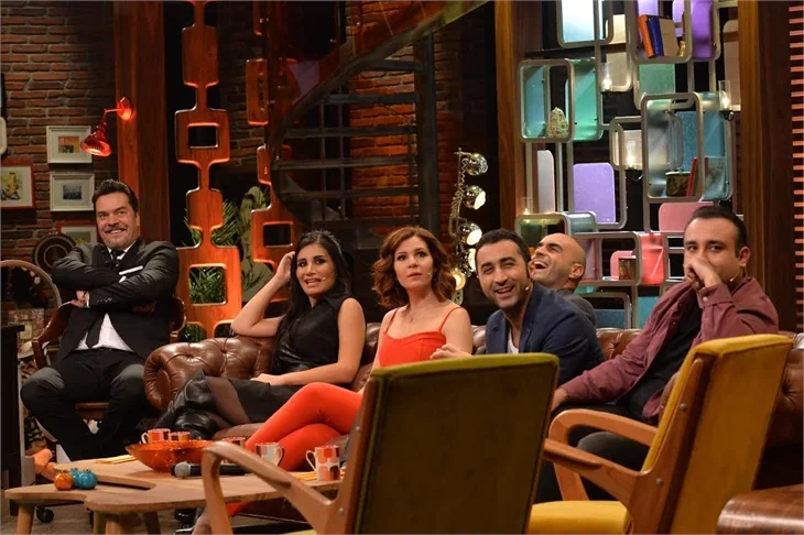 Beyaz Show tüm hızıyla devam ediyor!