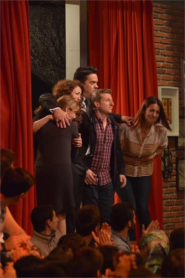 Beyaz Show tüm hızıyla devam ediyor!