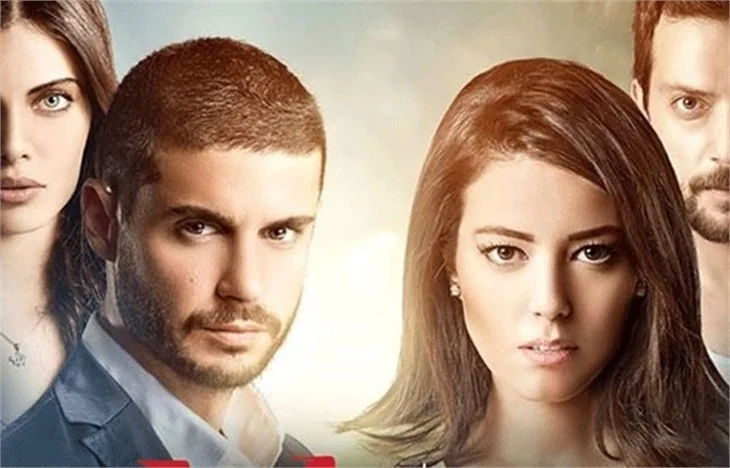 Pelin Akil’den Aşktan Kaçılmaz vedası!
