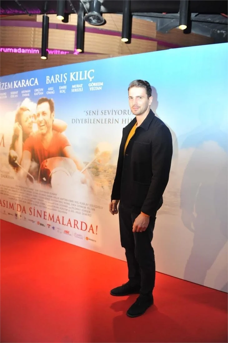'Seni Seviyorum Adamım' filminin galası yapıldı!