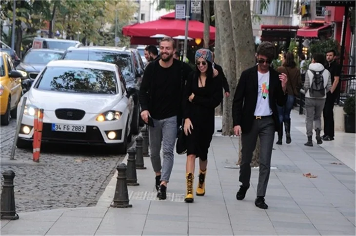 Asena Erkin: Kulaklarım kevgir gibi...
