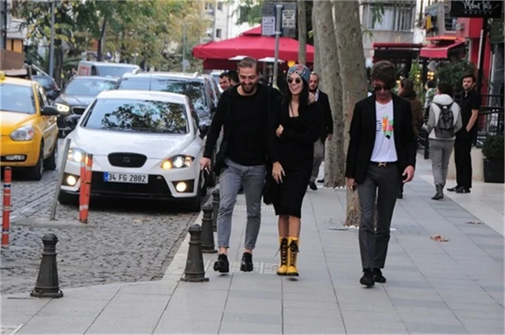 Asena Erkin: Kulaklarım kevgir gibi...