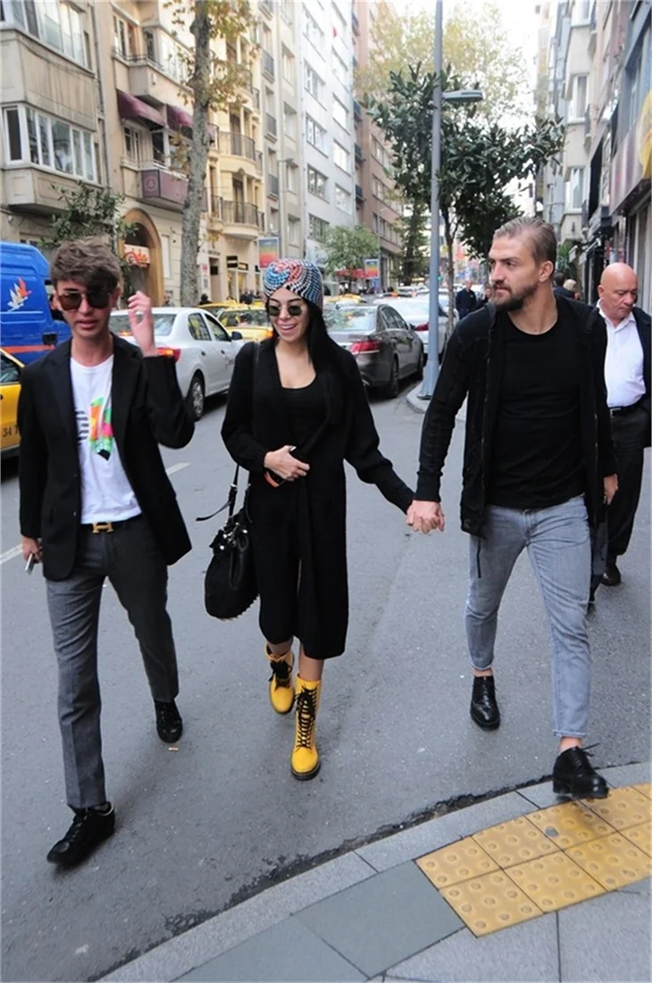 Asena Erkin: Kulaklarım kevgir gibi...