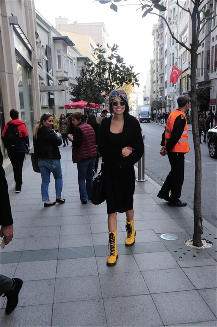 Asena Erkin: Kulaklarım kevgir gibi...