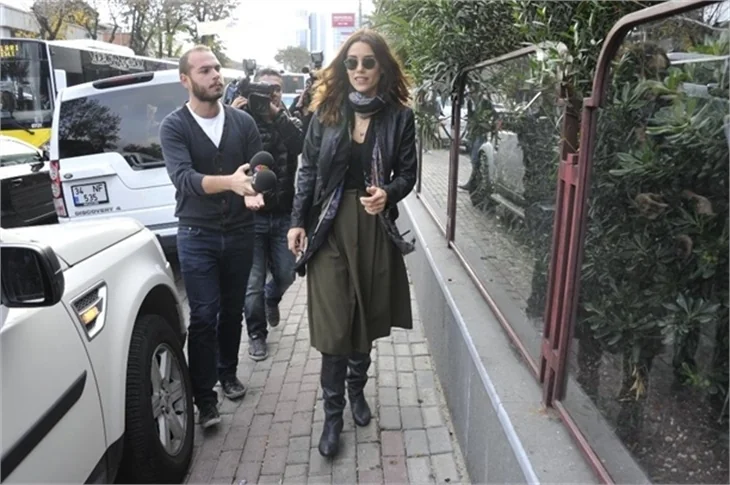 Cansu Dere, Fikret Orman'la birlikte mi?
