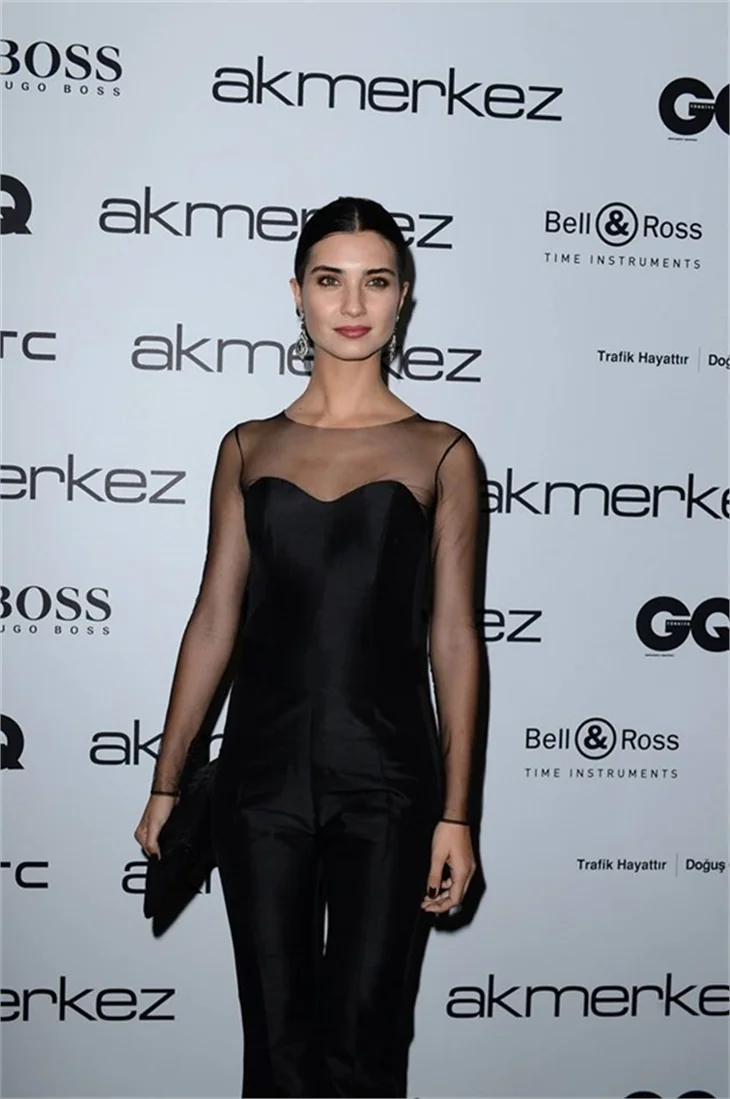 Tuba Büyüküstün Emmy için New York’ta