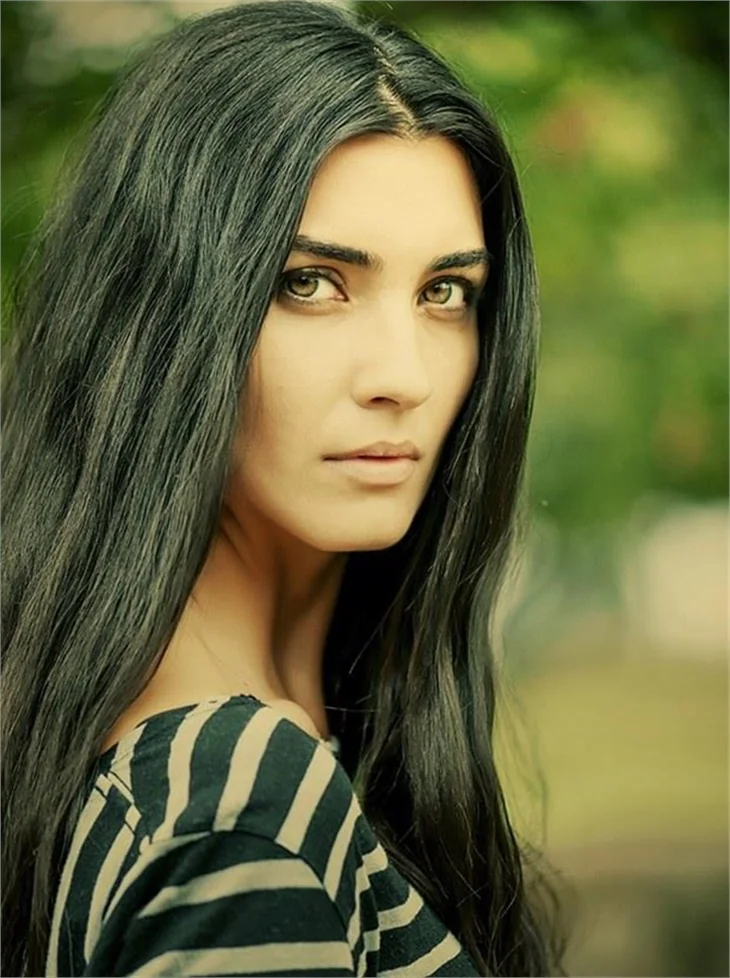 Tuba Büyüküstün Emmy için New York’ta