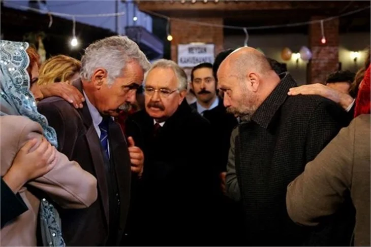 Güzel Köylü'de Gül'ün Cemal'den isteği ne?