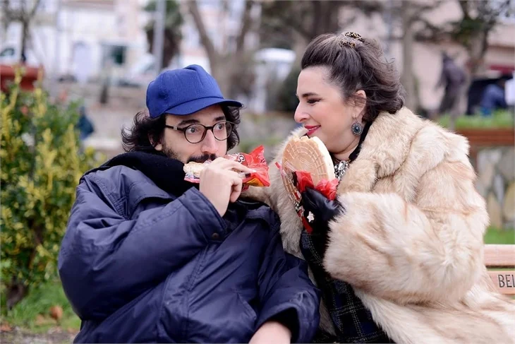 Ulan İstanbul'da Esra Dermancıoğlu sürprizi